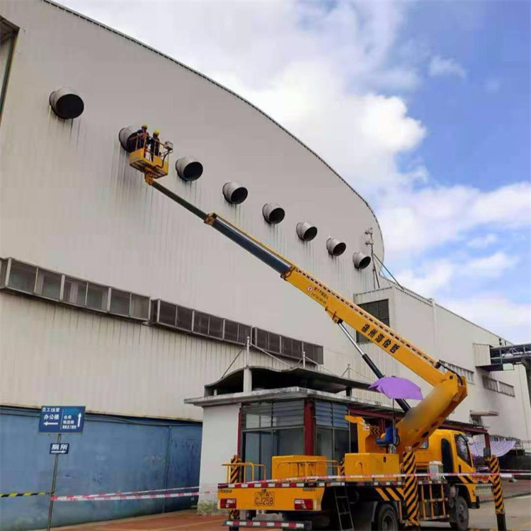 磐安县高空作业车出租服务：专业广告牌安装解决方案