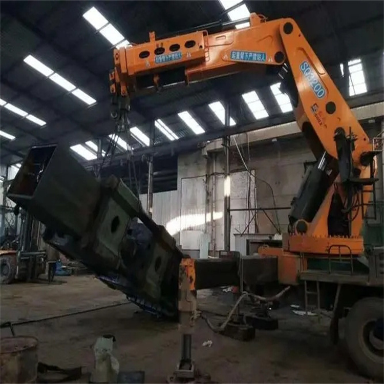 磐安县130吨折臂吊车出租吊机租赁附近电话