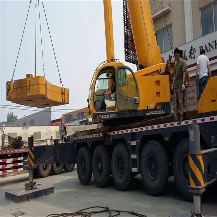 磐安县当地吊车出租|机器吊装|75吨|工厂搬迁服务